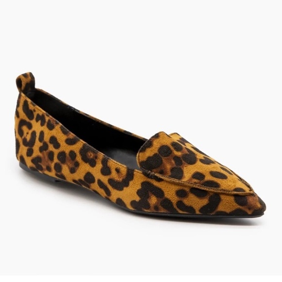 Wild Diva Leopard Print Women's Loafers Size 8.5 - Picture 1 of 10